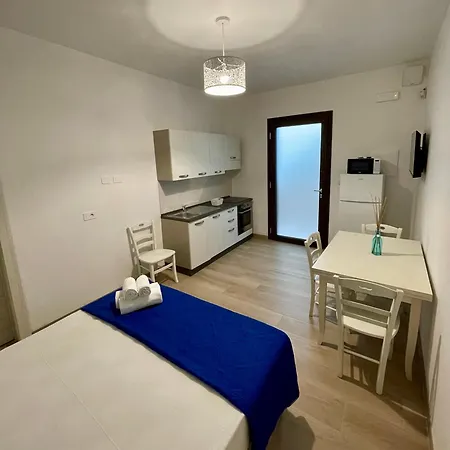 Sant Isidoro Sant Isidoro (Apulia)